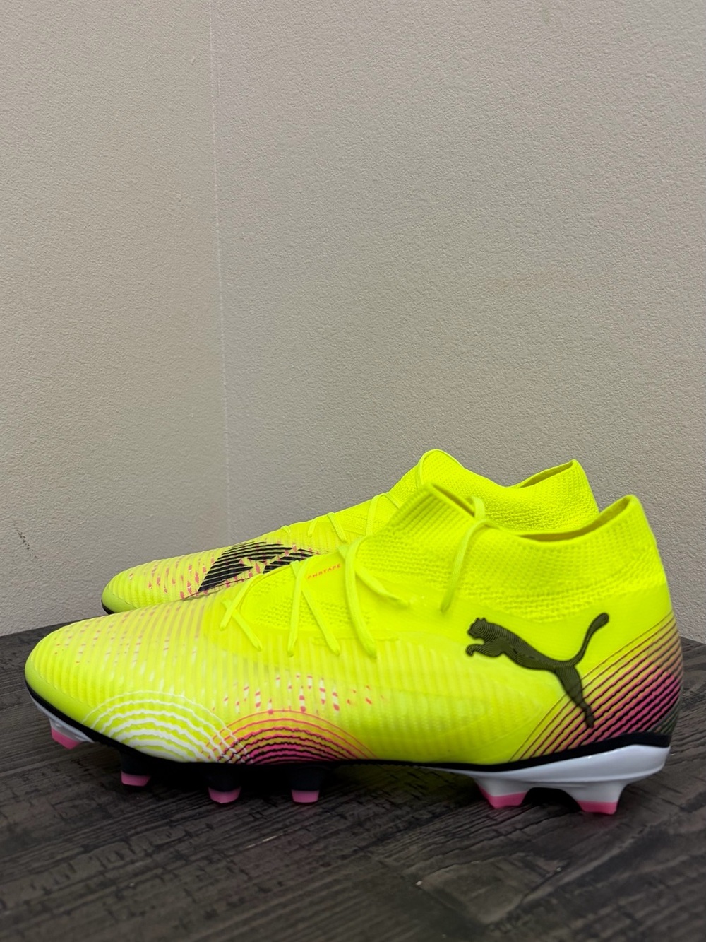 🔥New Puma Men Soccer Cleats🔥